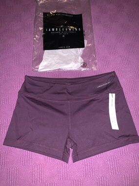 Women's Plum Performance Short